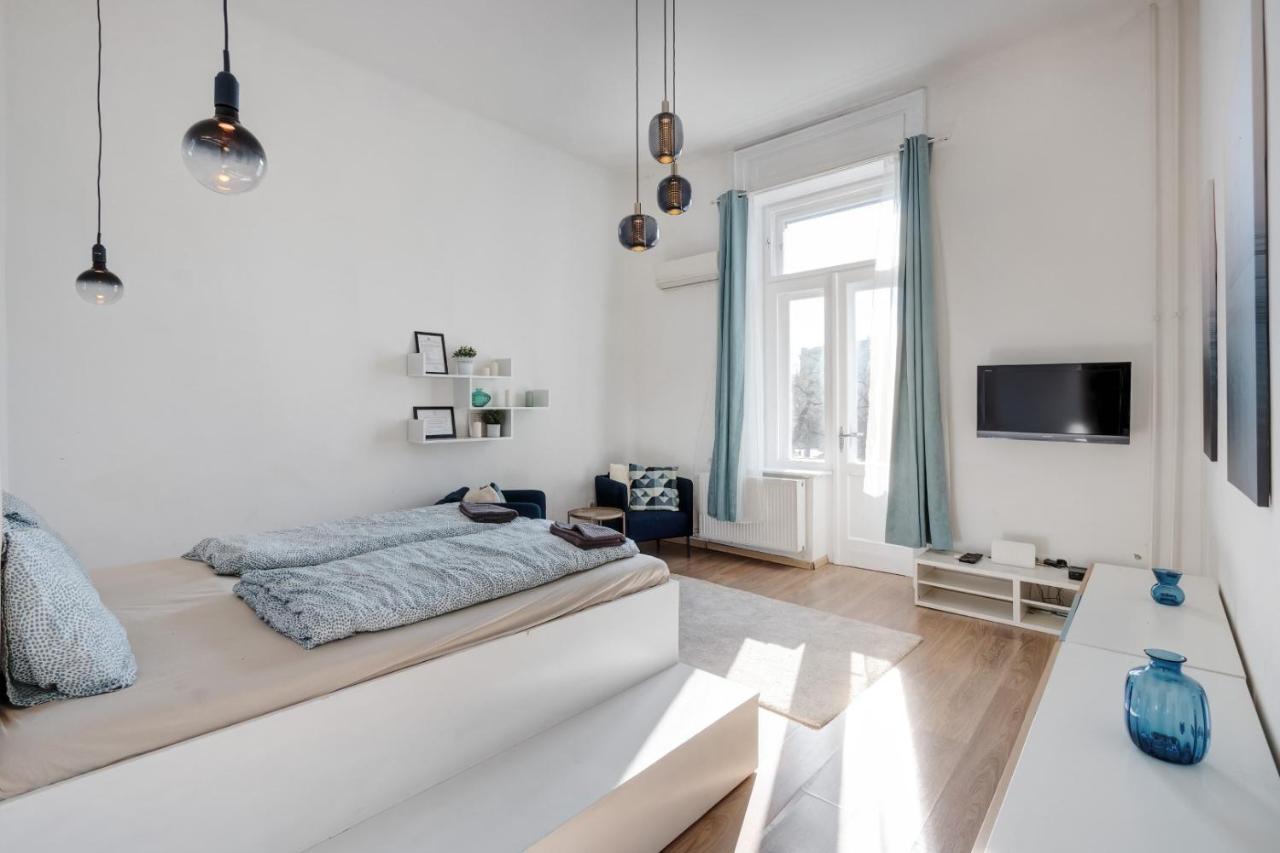 d.Five Elizabeth Garden Apartment Budapest Exterior foto